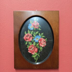 2 κεντητά πινακάκια