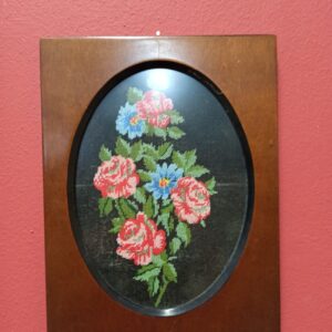 Alternative view of 2 κεντητά πινακάκια