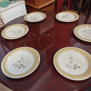 Alternative view of Σετ πιάτων