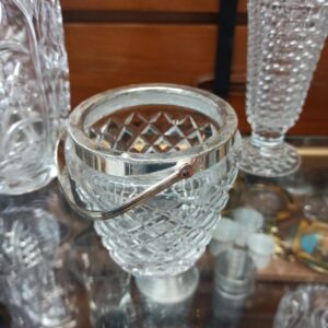 Γυάλινη παγοθήκη