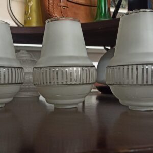 Λαμπόγυαλα 2 διαθέσιμα