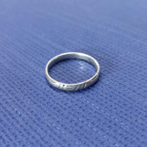 Alternative view of Ασημένια βέρα