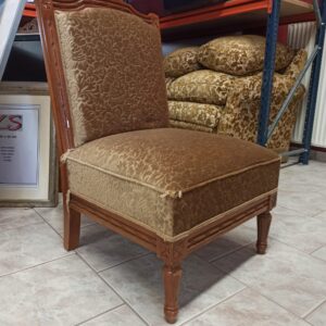 Alternative view of Ξύλινη σκαλιστή πολυθρόνα χωρίς μπράτσα