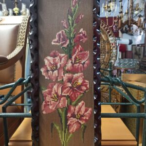 Ξύλινο κάδρο με κέντημα