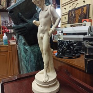 Διακοσμητικό αγαλματάκι