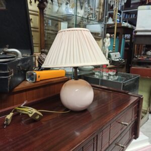 Φωτιστικό κομοδίνου