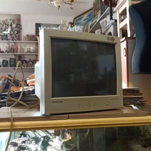 Οθόνη samsung SyncMaster 957p του 2001