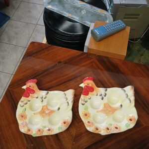 Διακοσμητικά πασχαλιάτικα πιάτα