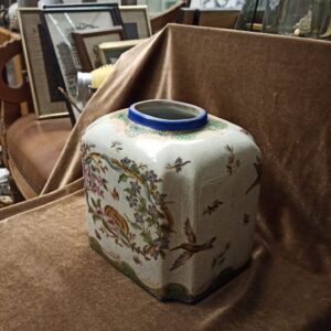 Διακοσμητικό πορσελάνινο κινέζικο βάζο