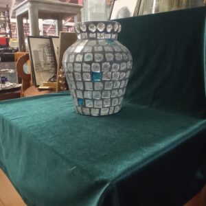 Alternative view of Διακοσμητικά γυάλινα βάζα