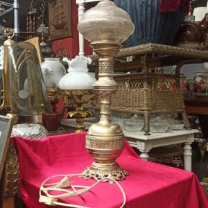 Φωτιστικό σαλονιού ορειχάλκινο