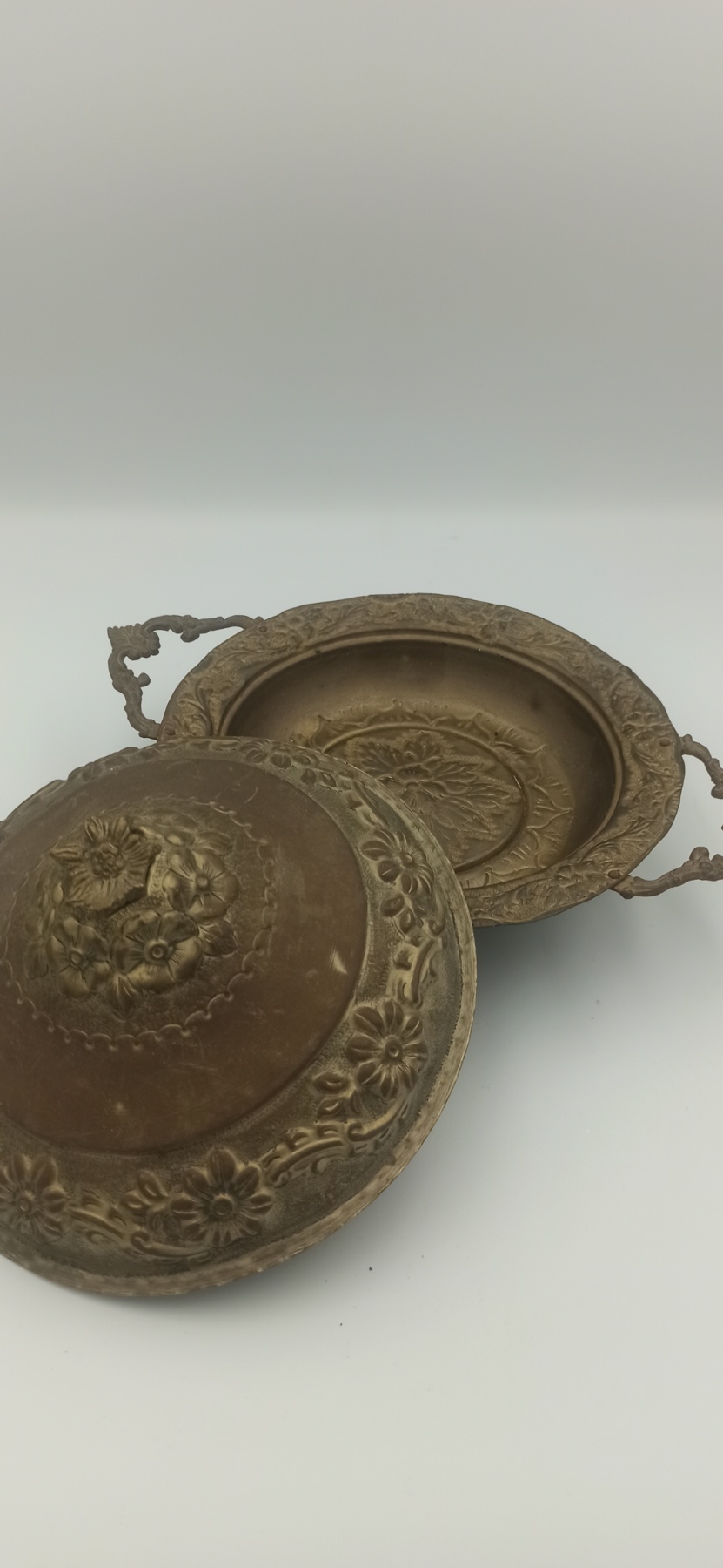 μπρούτζινο σκεύος σερβιρίσματος - Image 2